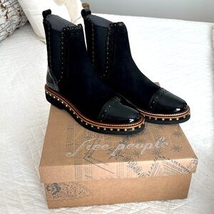 Free People Atlas Chelsea boots